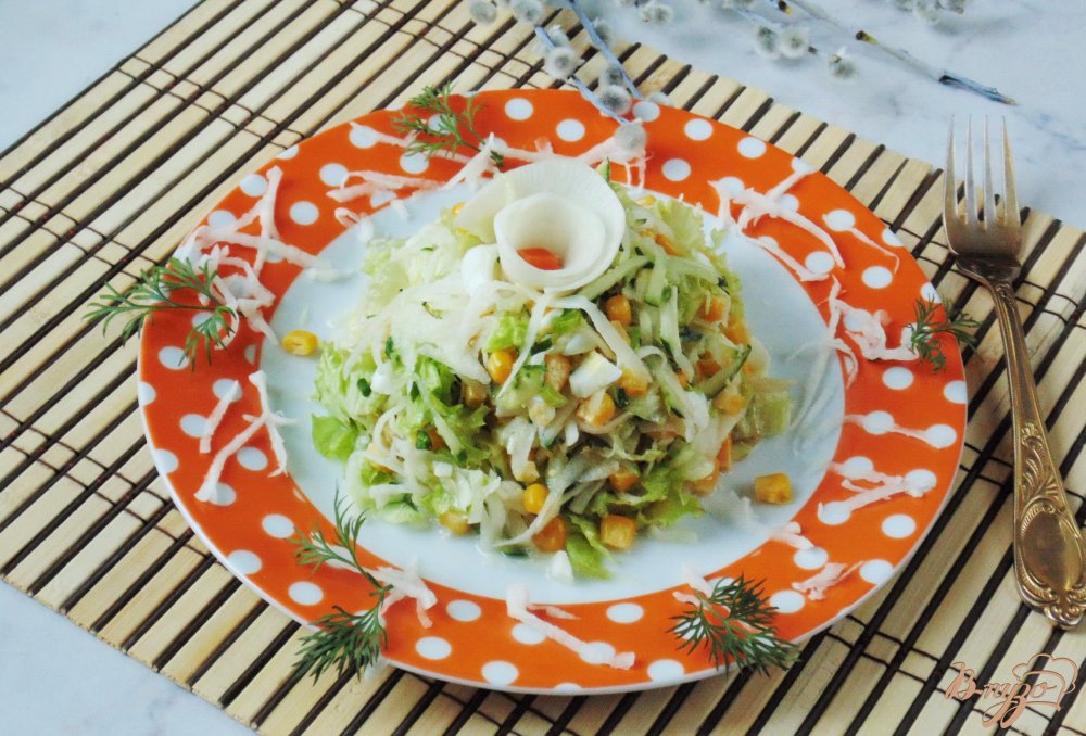 Салат из кукурузы, редьки и огурца Салат из кукурузы, редьки и огурца