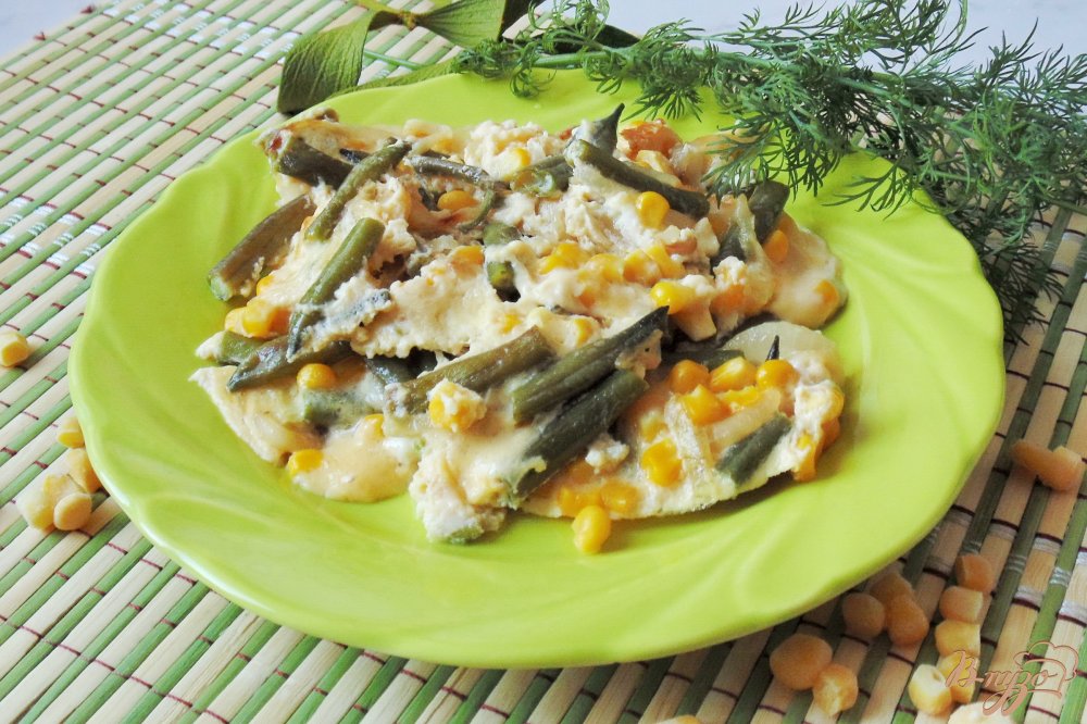 Омлет со стручковой фасолью и кукурузой Омлет со стручковой фасолью и кукурузой