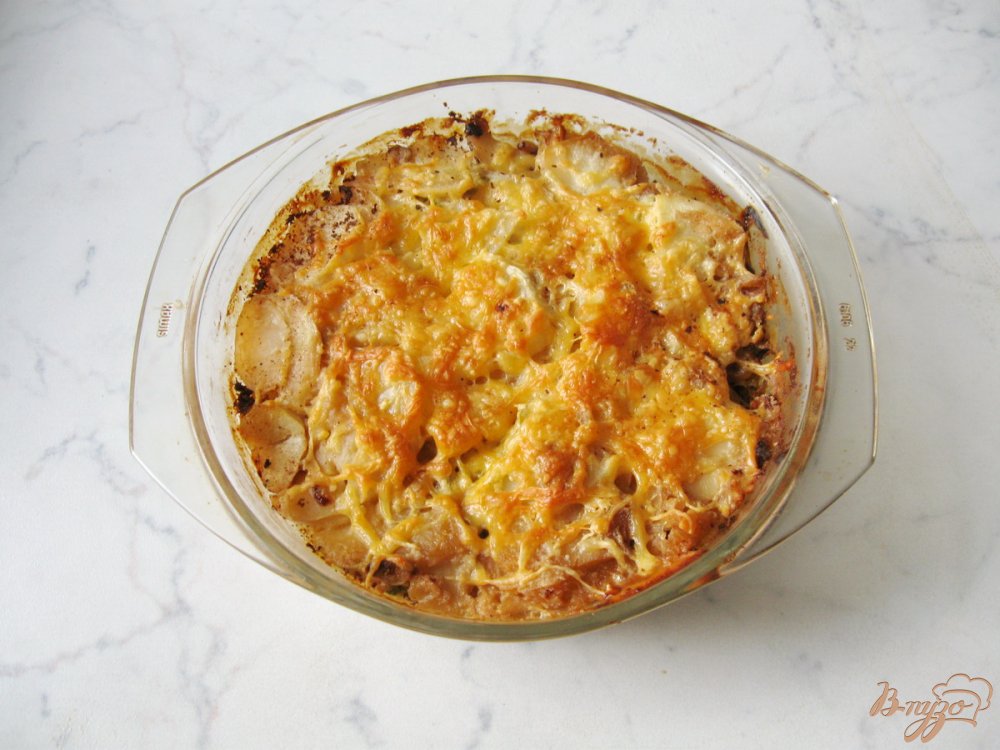 Картофельная запеканка с луком - пореем Картофельная запеканка с луком - пореем
