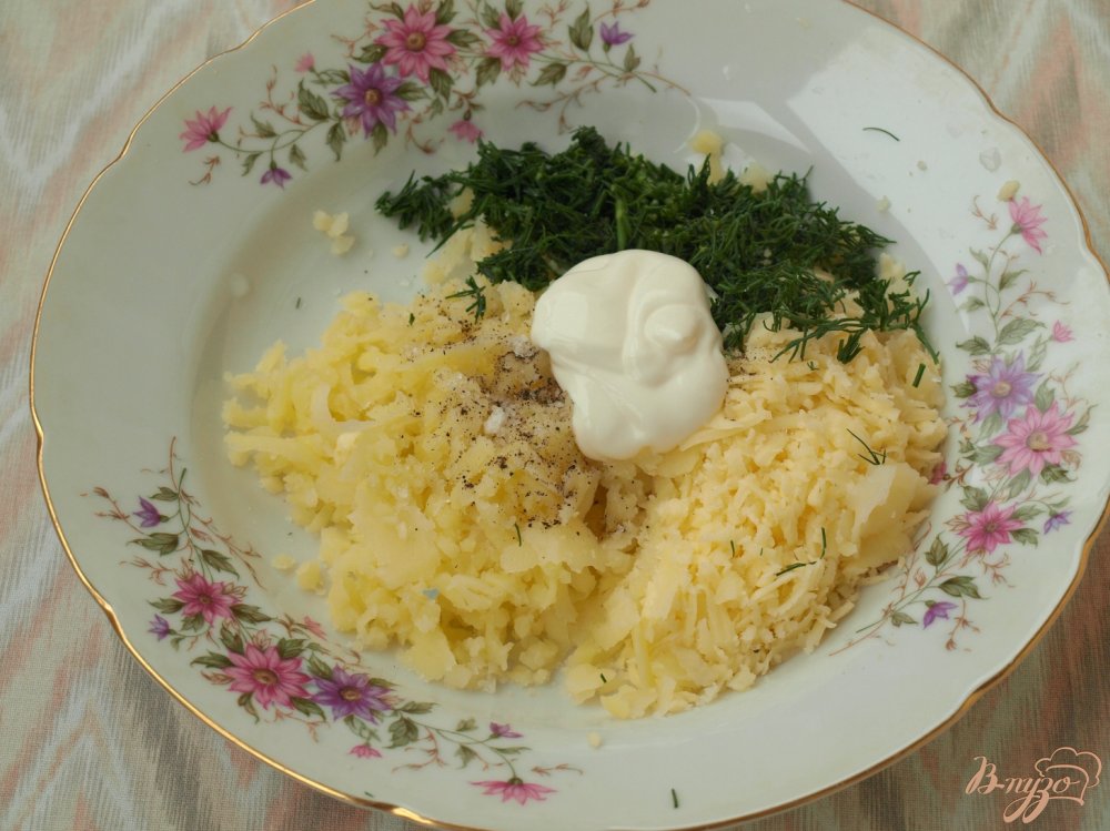Половинки картофеля запечённые с сыром Половинки картофеля запечённые с сыром