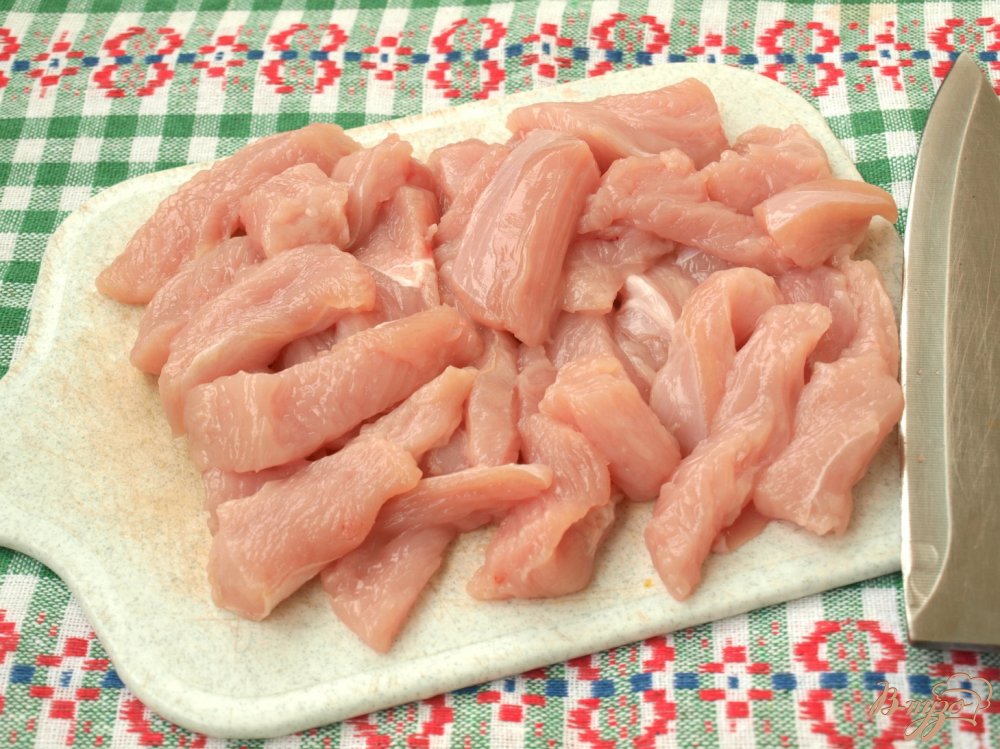Индейка тушёная с овощами Индейка тушёная с овощами
