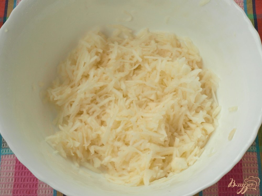 Тёртый пирог из яблок Тёртый пирог из яблок