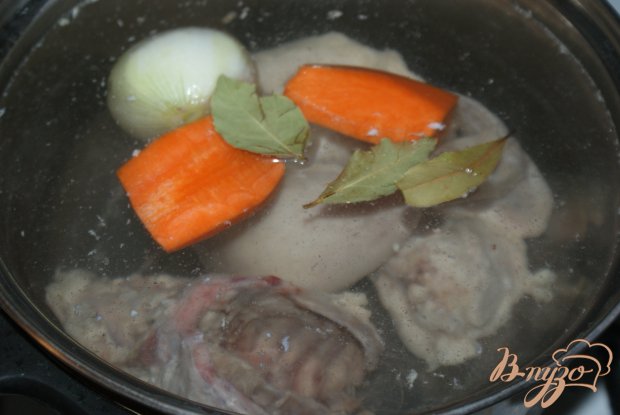Домашняя куриная лапша Домашняя куриная лапша