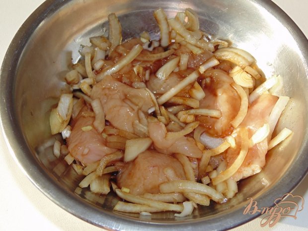 Картофель в рукаве с маринованным куриным филе Картофель в рукаве с маринованным куриным филе