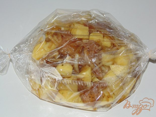 Картофель в рукаве с маринованным куриным филе Картофель в рукаве с маринованным куриным филе