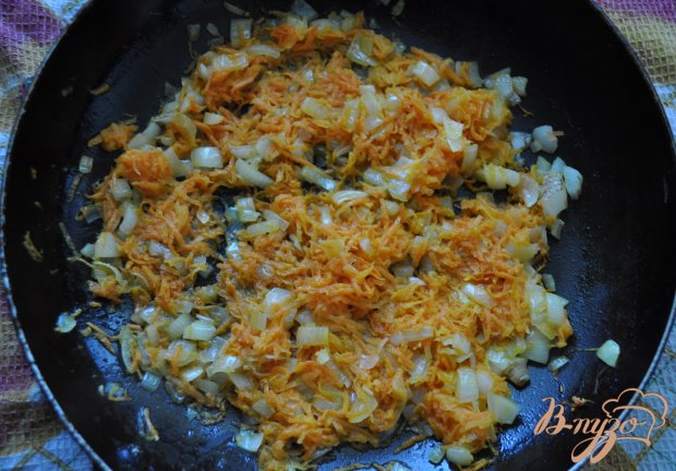 Лапша с мясным томатным соусом Лапша с мясным томатным соусом