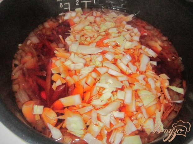 Борщ в мультиварке без мяса Борщ в мультиварке без мяса