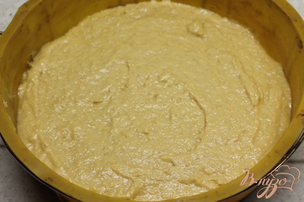 Торт медовый с заварным кремом и орехами Торт медовый с заварным кремом и орехами