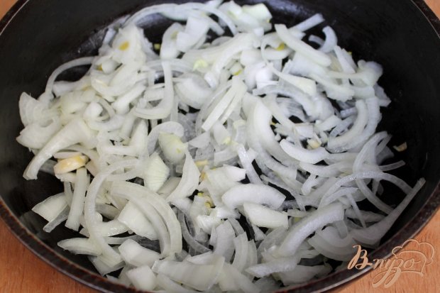 Болгарский перец с чесноком и брынзой Болгарский перец с чесноком и брынзой