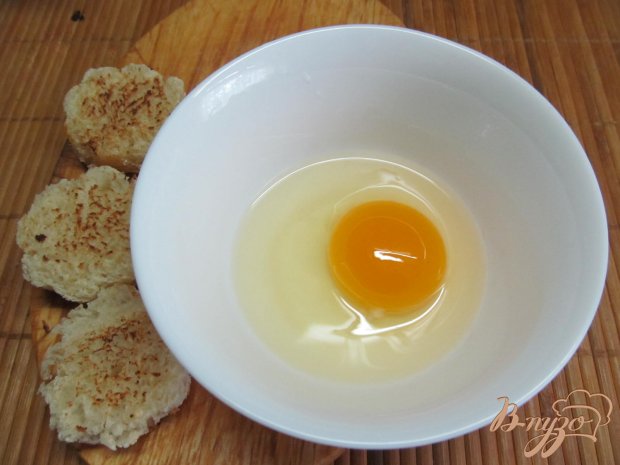 Яйцо пашот с беконом и кабачком Яйцо пашот с беконом и кабачком
