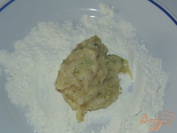 Котлеты из мяса птицы с кабачком Котлеты из мяса птицы с кабачком