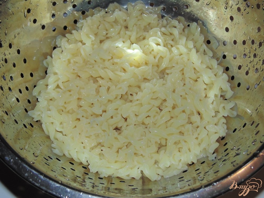 Макароны со стрелками чеснока и морковью Макароны со стрелками чеснока и морковью