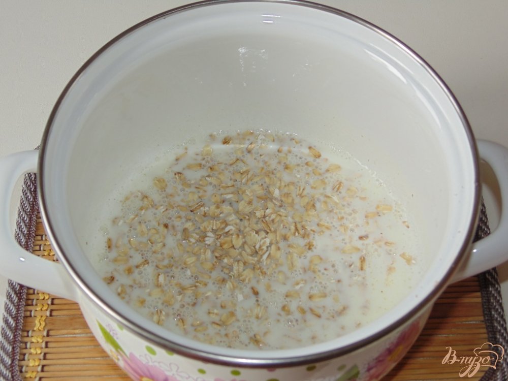 Овсянка на молоке с клубникой Овсянка на молоке с клубникой