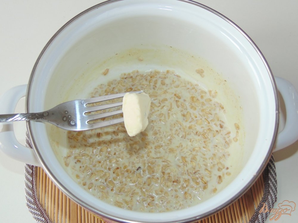 Овсянка на молоке с клубникой Овсянка на молоке с клубникой