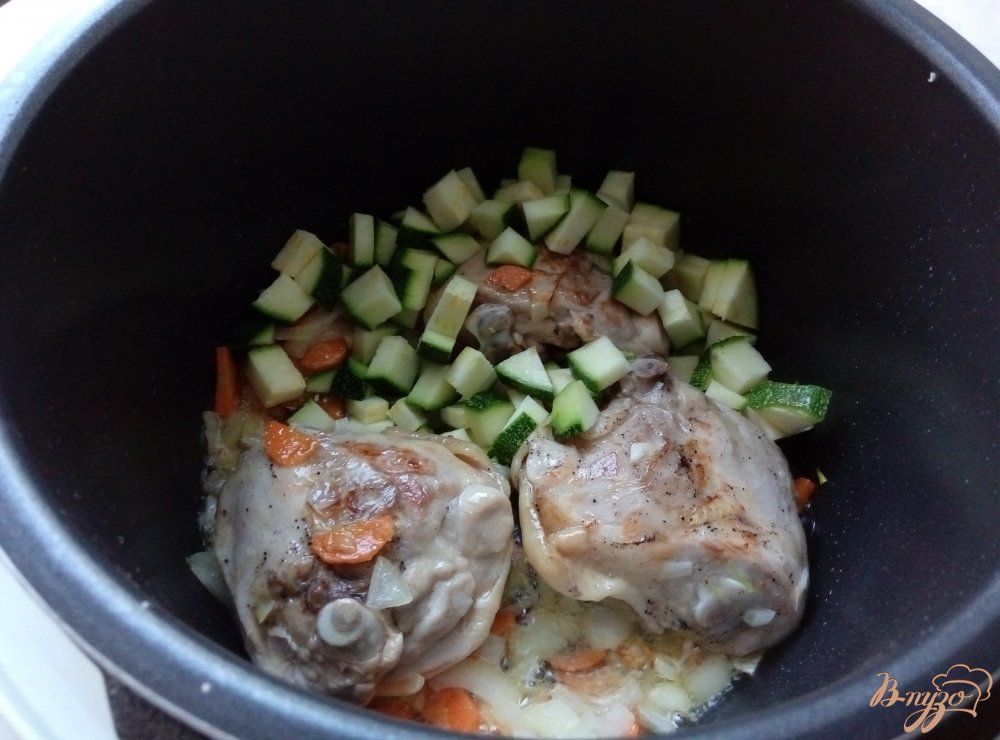 Булгур с курицей и овощами в мультиварке с давлением Булгур с курицей и овощами в мультиварке с давлением