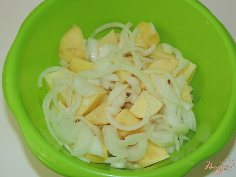 Молодой картофель с луком и греческими травами в рукаве Молодой картофель с луком и греческими травами в рукаве