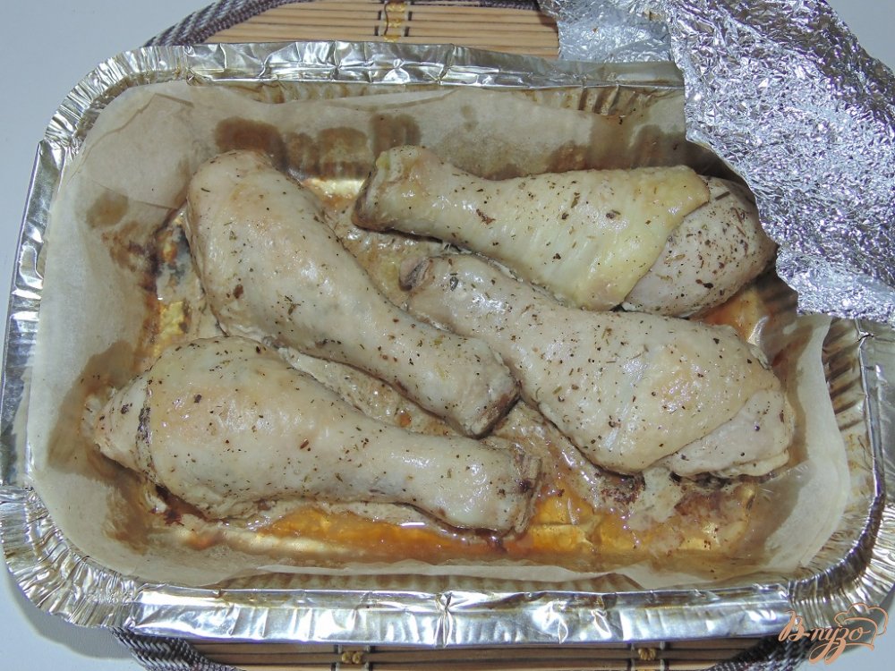 Куриные ножки в сметанно-соевом маринаде с греческими травами Куриные ножки в сметанно-соевом маринаде с греческими травами