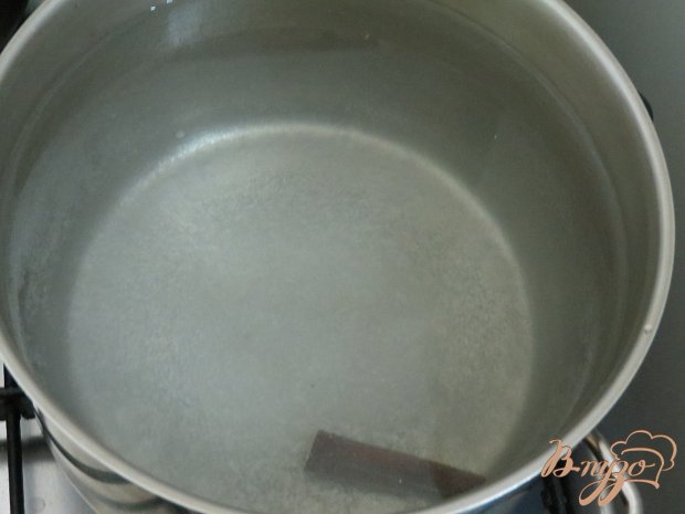Компот из ревеня, клубники и корицы Компот из ревеня, клубники и корицы