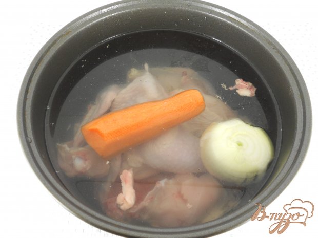 Заливное из курицы в мультиварке Заливное из курицы в мультиварке