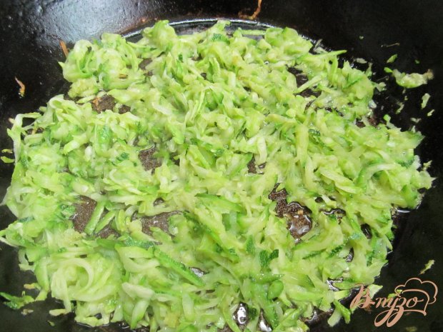 Кабачковые фрикадельки под соусом Кабачковые фрикадельки под соусом