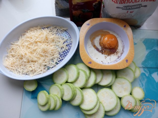Запечённые кабачки с сырной корочкой Запечённые кабачки с сырной корочкой