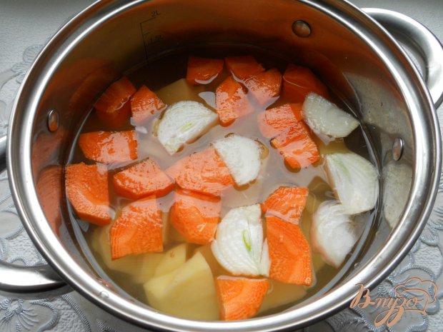 Крем-суп из картофеля и моркови Крем-суп из картофеля и моркови