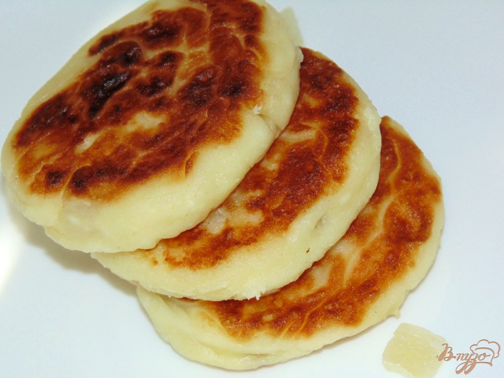 Сырники с цукатами ананаса Сырники с цукатами ананаса