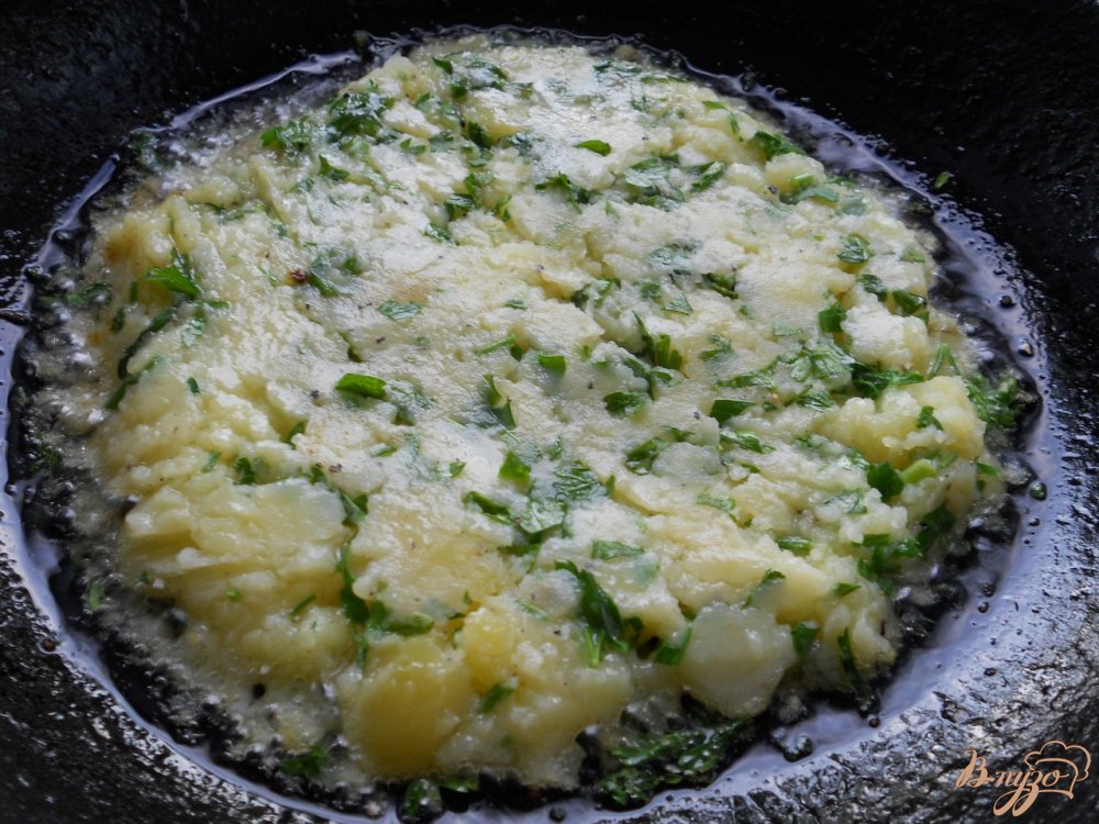 Чесночный картофель с петрушкой Чесночный картофель с петрушкой