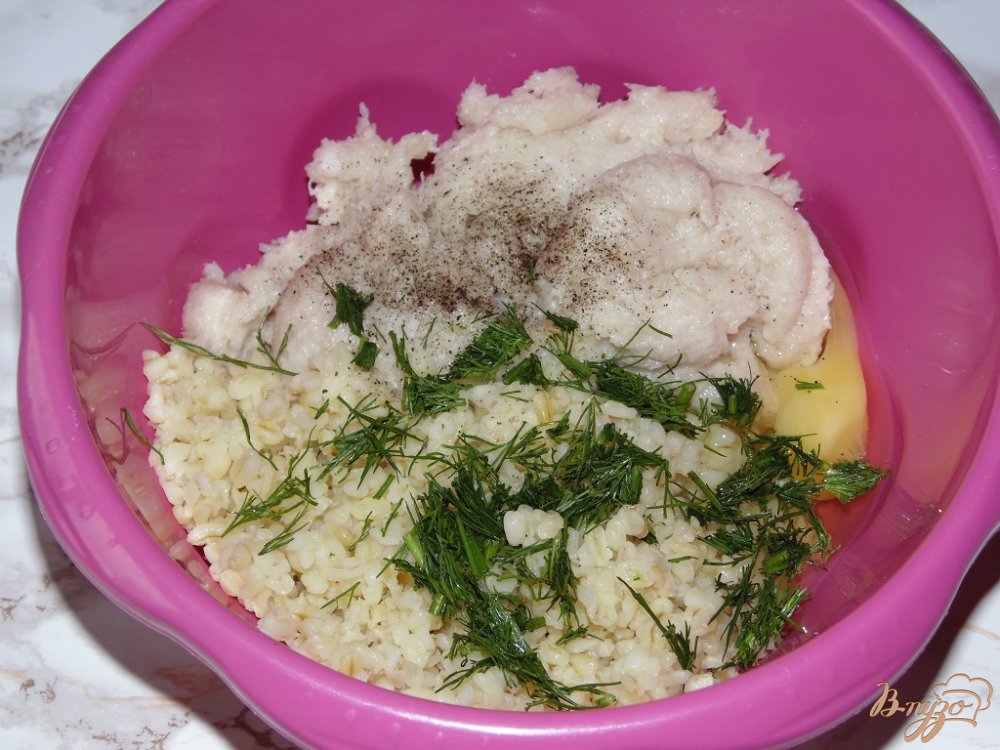 Куриные котлеты с булгуром и салом Куриные котлеты с булгуром и салом