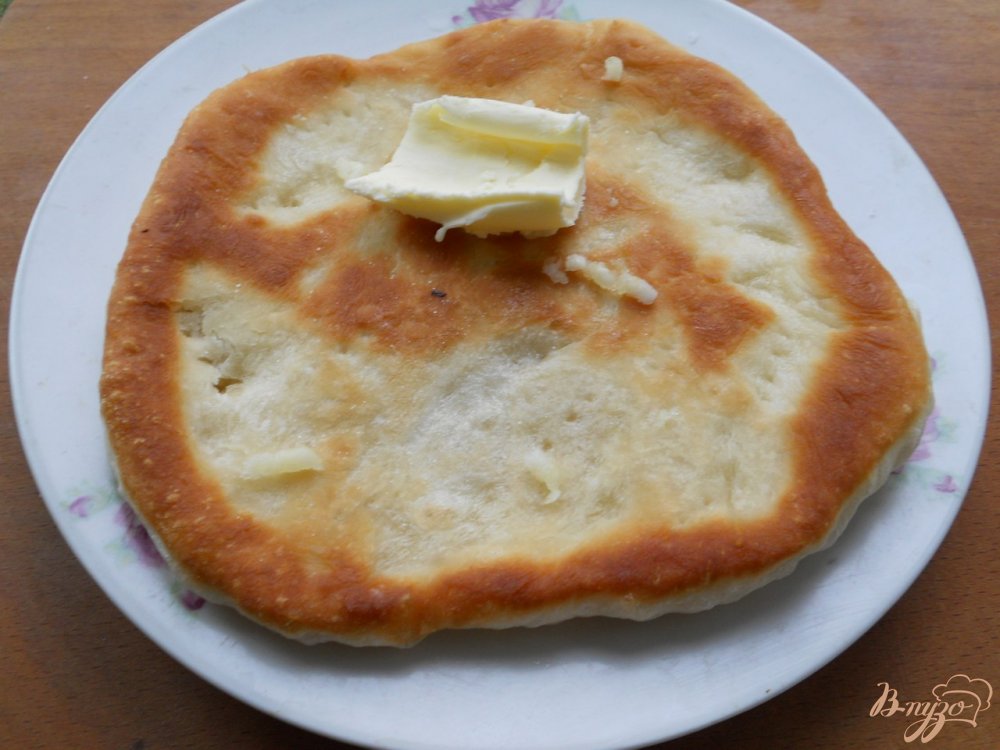 Чесночные лепешки в мультиварке Чесночные лепешки в мультиварке