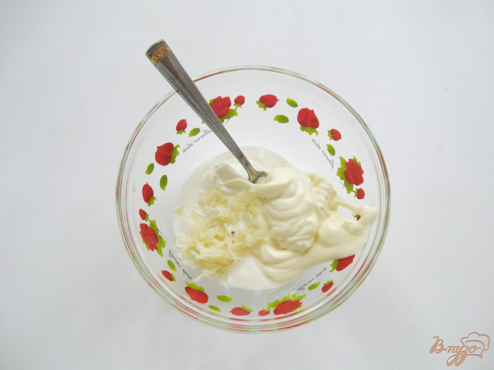 Жареные кабачки с соусом Жареные кабачки с соусом