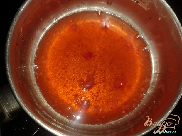 Торт со сливками и клубникой Торт со сливками и клубникой