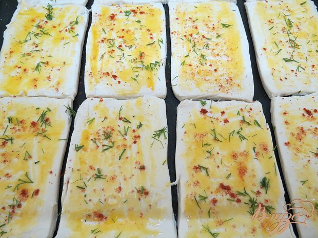 Закусочные слойки с крабовыми палочками Закусочные слойки с крабовыми палочками