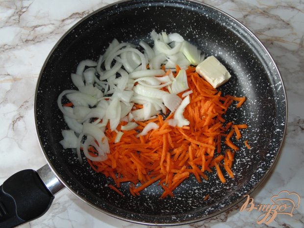 Паштет из коричневой чечевицы с грецкими орехами Паштет из коричневой чечевицы с грецкими орехами