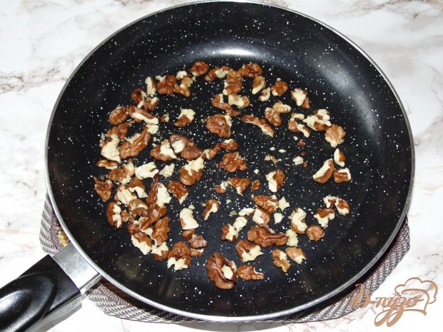 Паштет из коричневой чечевицы с грецкими орехами Паштет из коричневой чечевицы с грецкими орехами