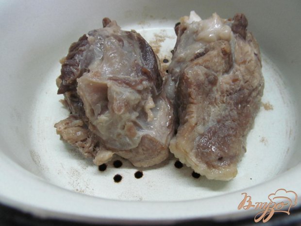 Мясо на кости в специях Мясо на кости в специях