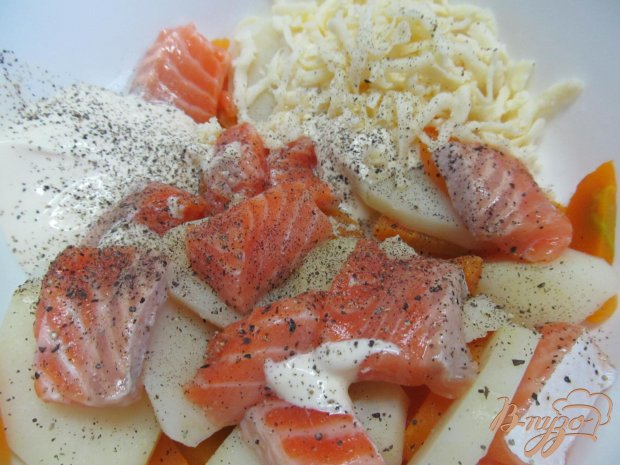 Запеченная форель с овощами Запеченная форель с овощами