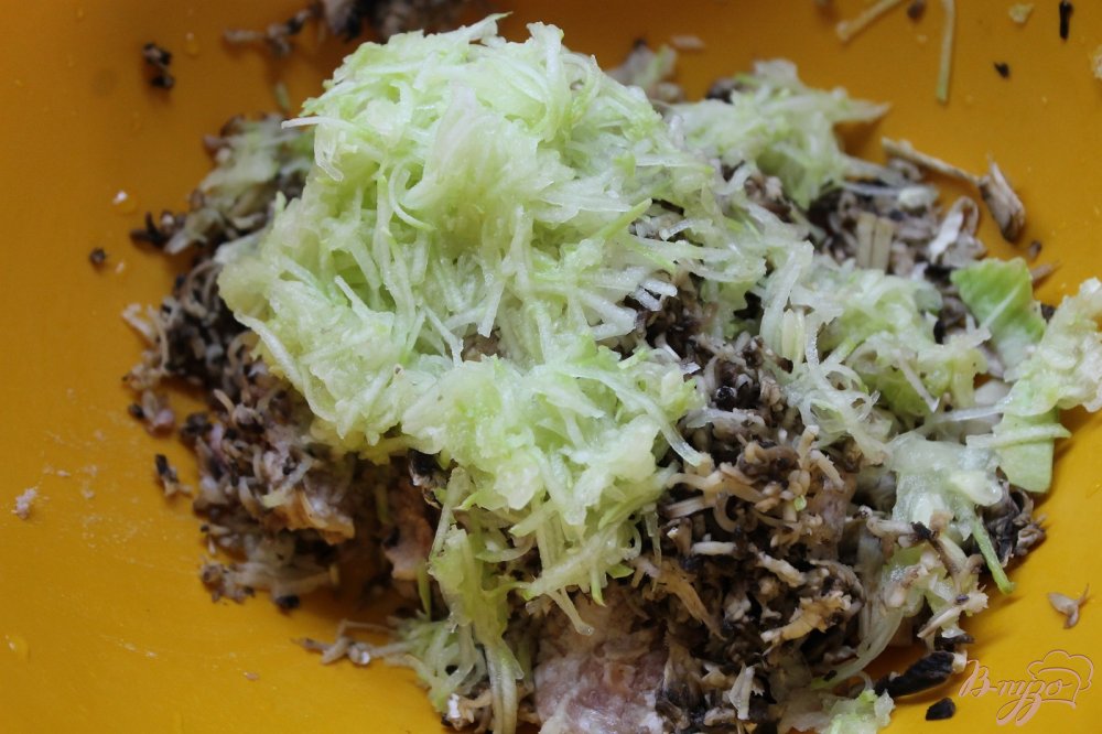"Big Burger" с двойной котлетой и овощами "Big Burger" с двойной котлетой и овощами