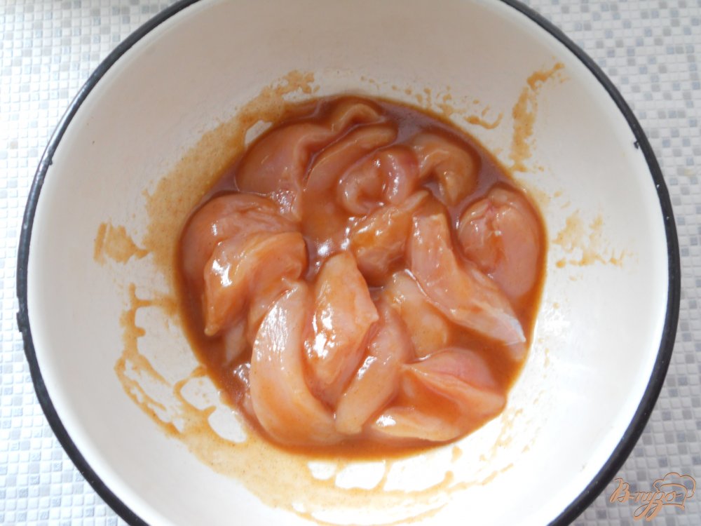 Куриное филе в горчично-медовом маринаде Куриное филе в горчично-медовом маринаде