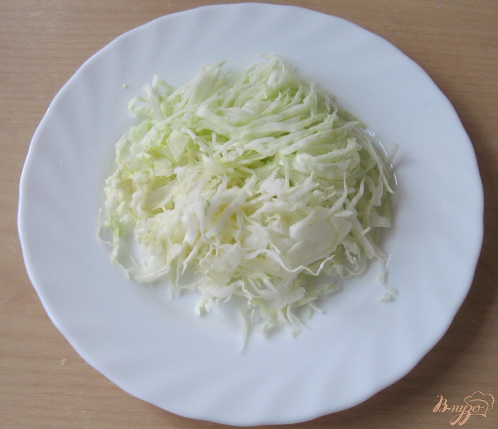 Салат-фреш с кабачками, огурцом и капустой Салат-фреш с кабачками, огурцом и капустой