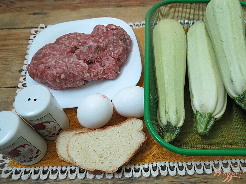 Кабачки фаршированные мясом Кабачки фаршированные мясом