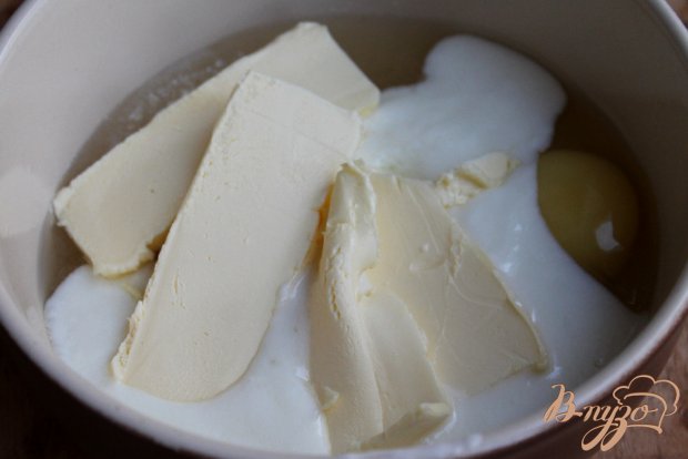 Сливовый пирог с сахарной корочкой Сливовый пирог с сахарной корочкой
