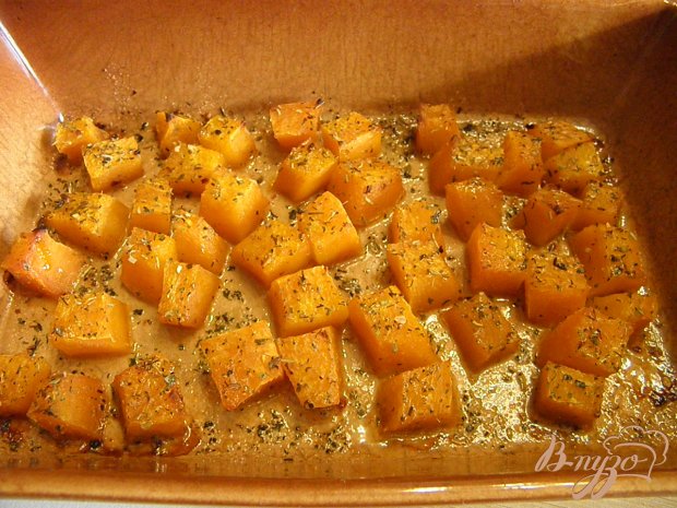 Салат с брынзой, тыквой и оливками Салат с брынзой, тыквой и оливками