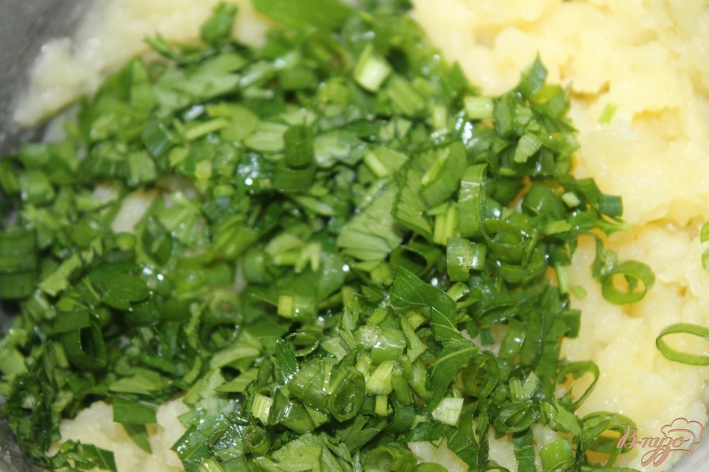 Кутабы с картофелем и зеленью Кутабы с картофелем и зеленью