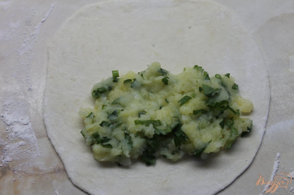 Кутабы с картофелем и зеленью Кутабы с картофелем и зеленью