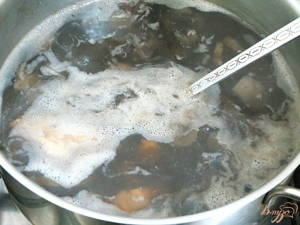 Похлёбка с лесными грибами Похлёбка с лесными грибами