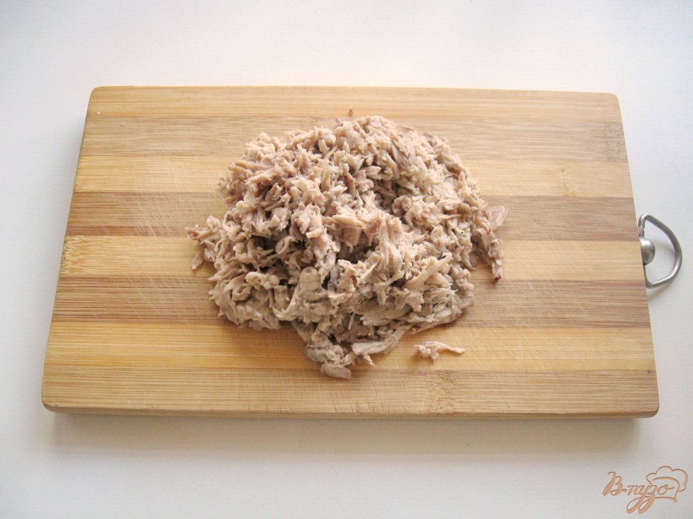 Макароны по - флотски с отварным, куриным мясом, морковкой и томатом Макароны по - флотски с отварным, куриным мясом, морковкой и томатом