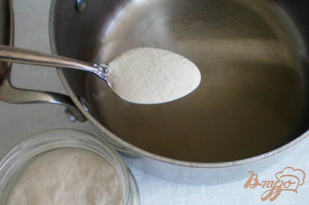 Слоеное желе с кусочками фруктов Слоеное желе с кусочками фруктов