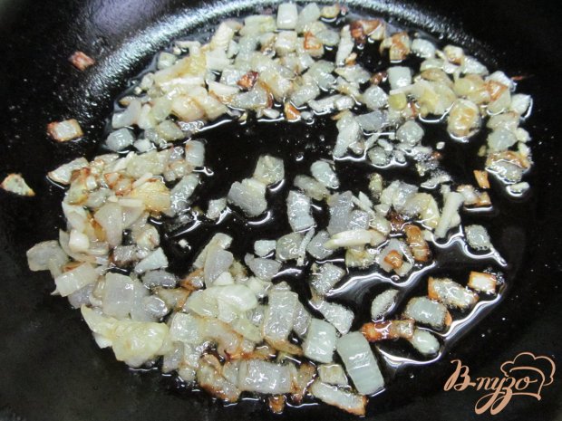 Печенье с брынзой и жаренным луком Печенье с брынзой и жаренным луком