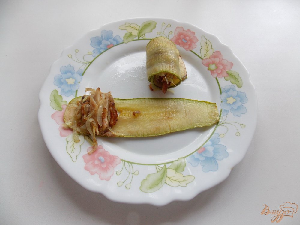 Кабачковые рулетики с курицей картофельным пюре Кабачковые рулетики с курицей картофельным пюре